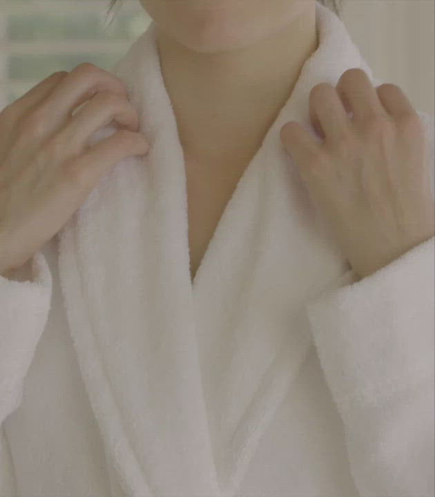 Organic Cotton Terry Bathrobe Video