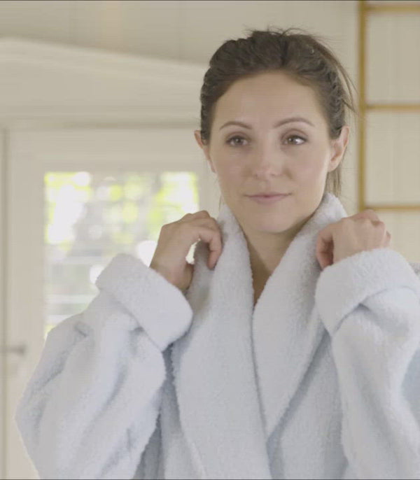 Best Women's Bathrobes - Soft Spa Robes - Plush Necessities