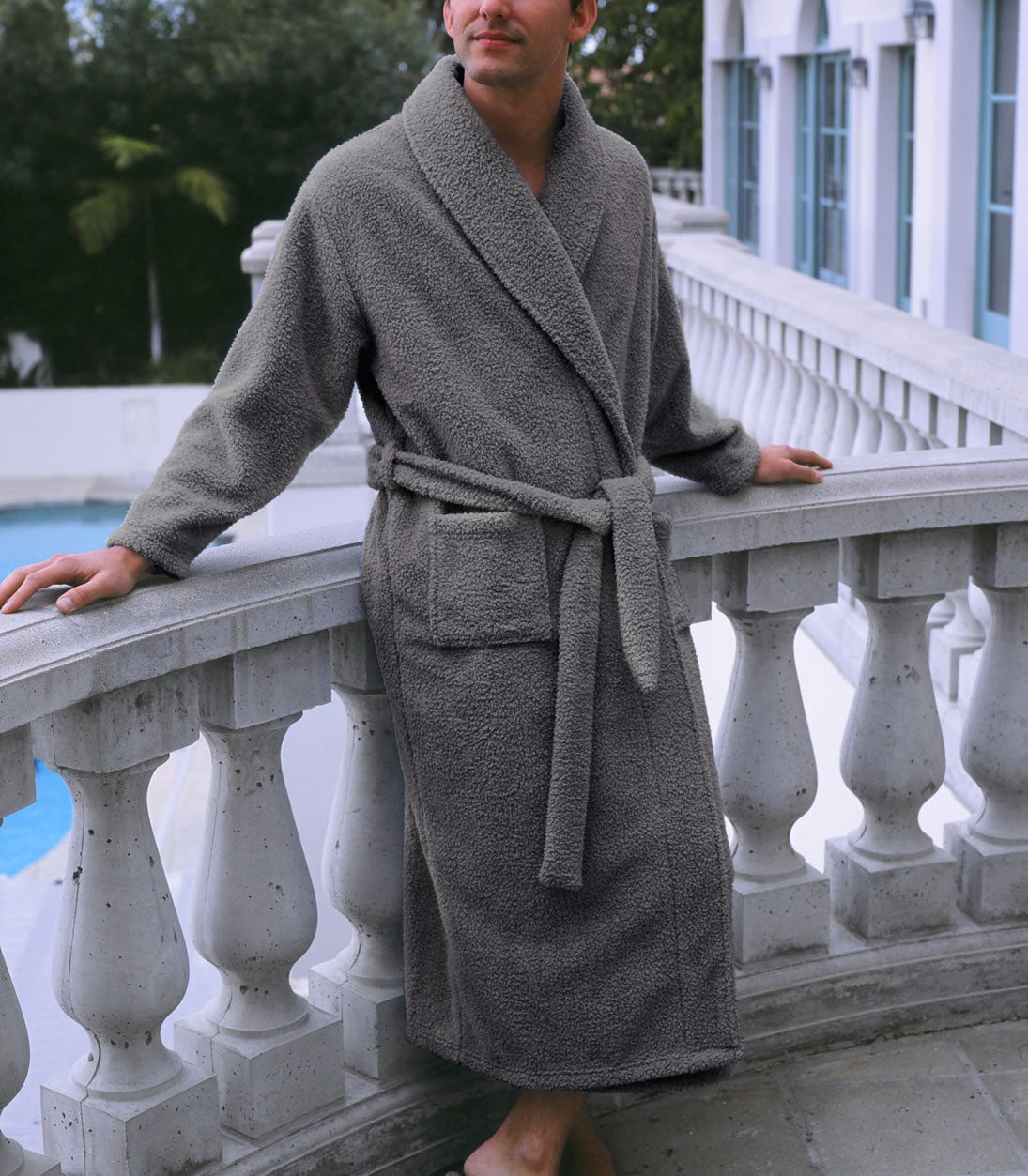 Plush Robe in Gray for men#color_Charcoal
