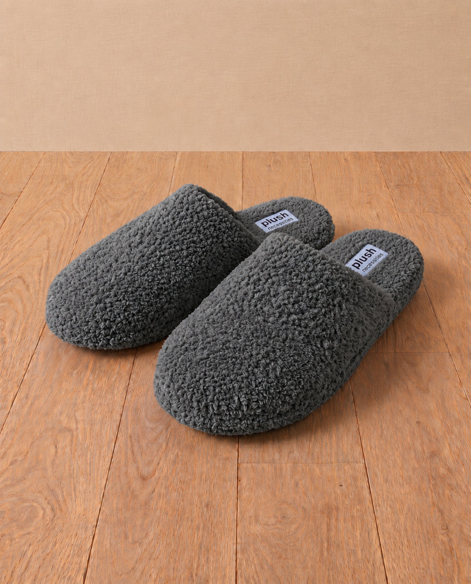 Plush Microfiber Slippers#color_charcoal